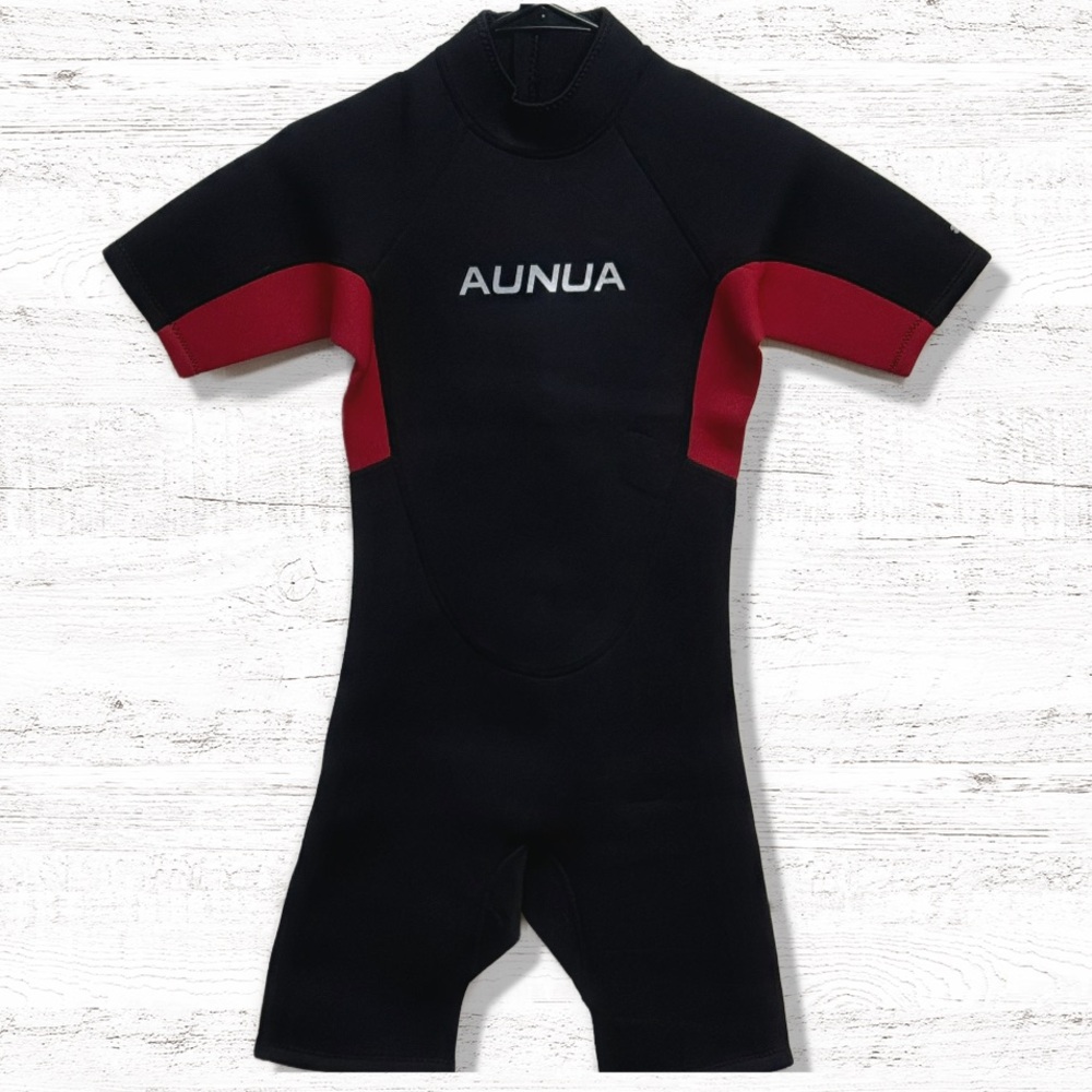 NWT Aunua Kid’s Ski Surf Wakeboarding Black/Red Wetsuit Size 14 Youth